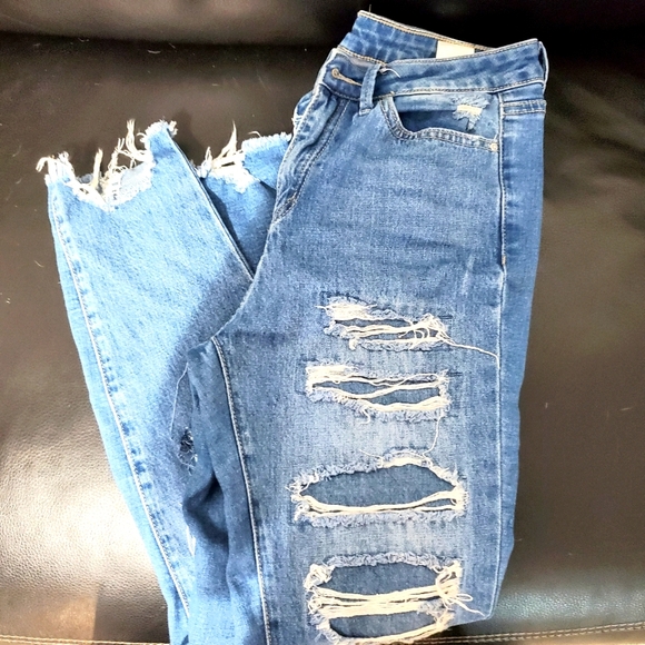 Women's Distressed Jeans - Picture 1 of 5